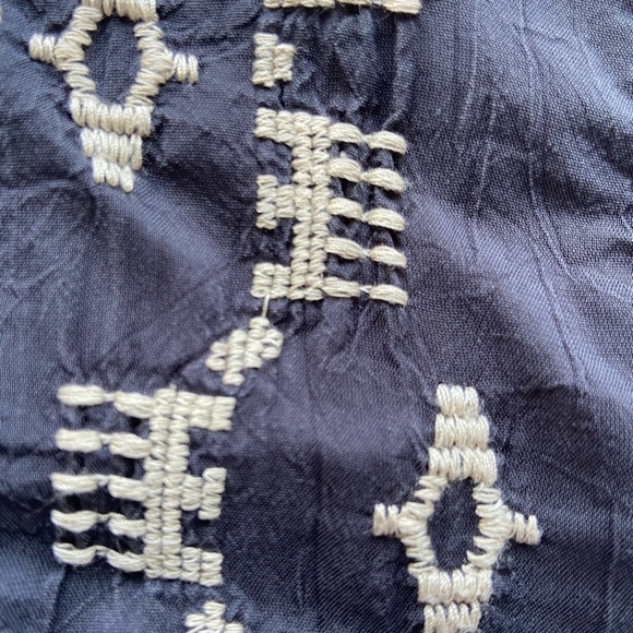 Johnny Was Tunic Top Embroidered Sz S Grey Black Boho Artsy Event - Picture 11 of 12